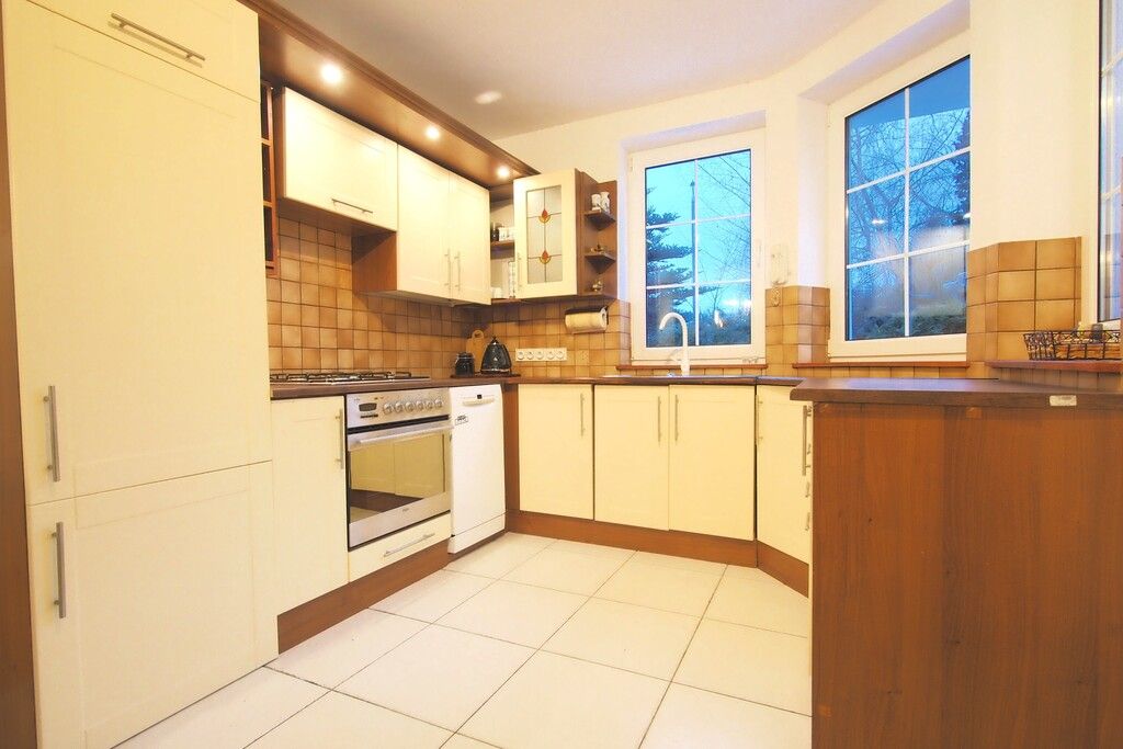 dom wolnostojący, 5 pokoi Kruszyn Krajeński. Zdjęcie 13