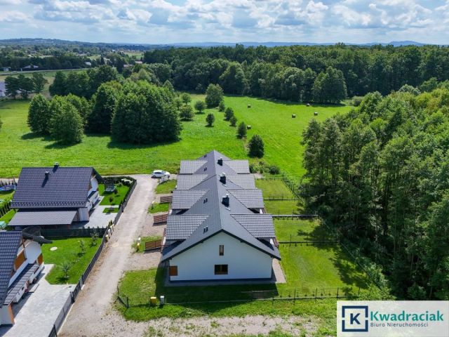 dom szeregowy, 4 pokoje Ustrobna. Zdjęcie 6