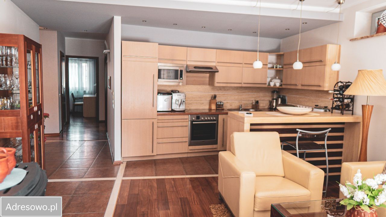 Mieszkanie 4-pokojowe Ustroń Centrum, ul. Staffa. Zdjęcie 8