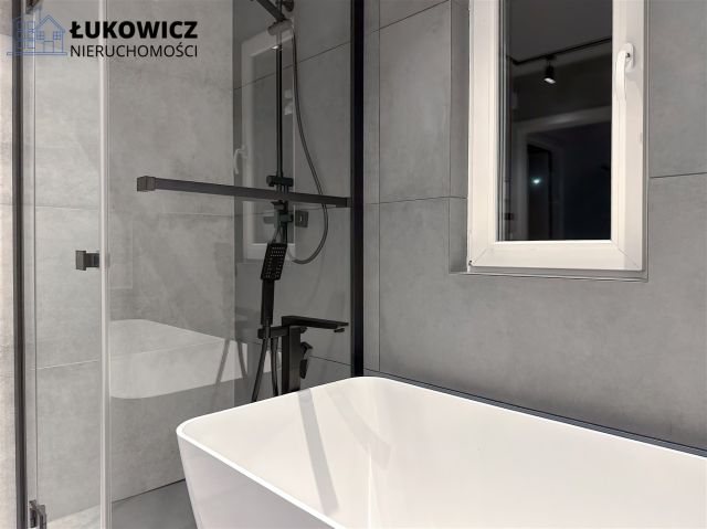 dom wolnostojący, 4 pokoje Pisarzowice. Zdjęcie 15