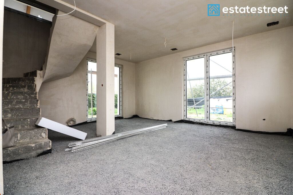 bliźniak, 5 pokoi Mników. Zdjęcie 12