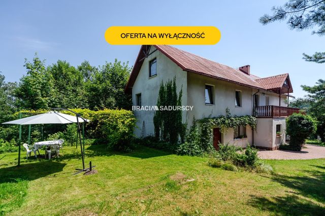 dom wolnostojący, 10 pokoi Łazy. Zdjęcie 1