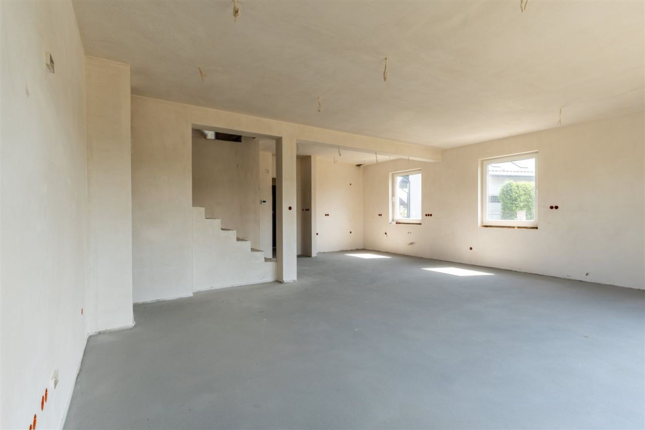 dom szeregowy, 4 pokoje Nowy Sącz Poręba Mała. Zdjęcie 10