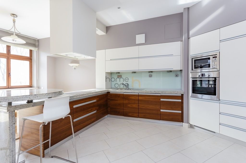 Mieszkanie 3-pokojowe Warszawa Śródmieście, ul. Niecała. Zdjęcie 6