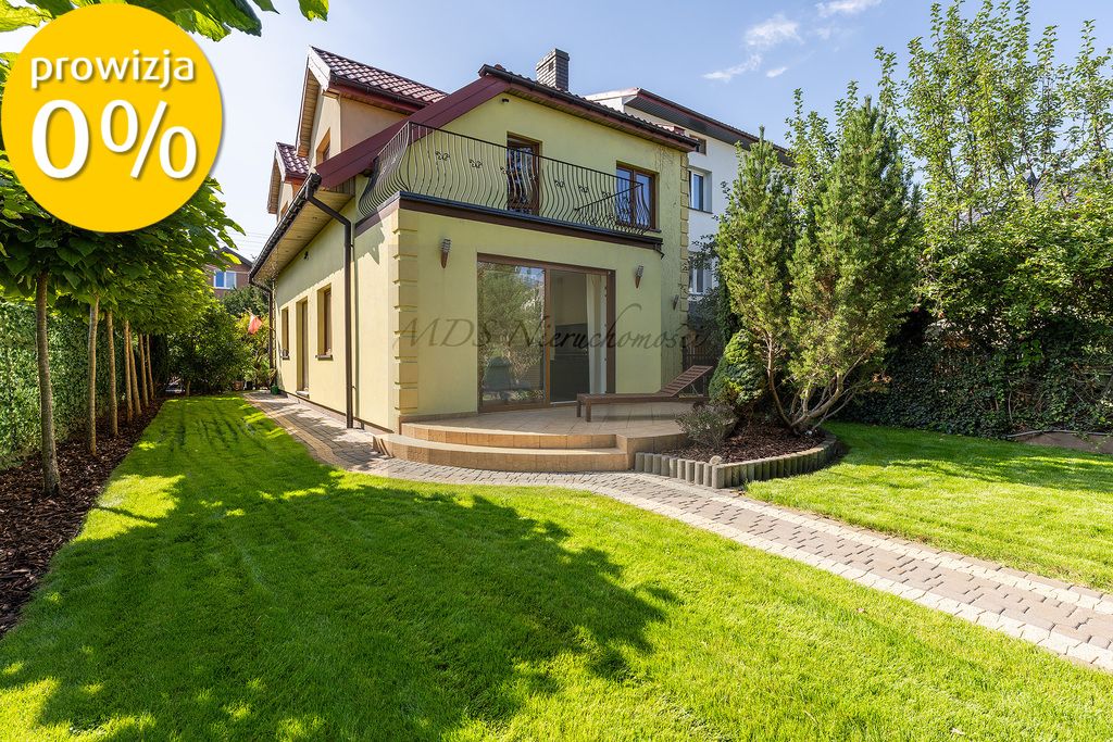 dom wolnostojący, 5 pokoi Ząbki, ul. Szkolna. Zdjęcie 2