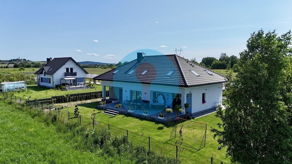 dom wolnostojący, 5 pokoi Brynica. Zdjęcie 3