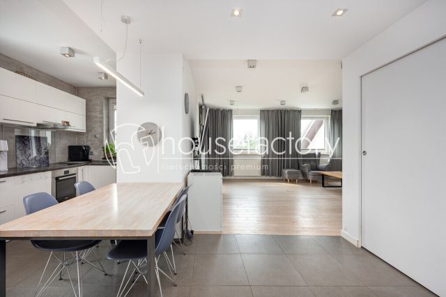 Mieszkanie 5-pokojowe Łódź Chojny, ul. Stanisławy Leszczyńskiej. Zdjęcie 3