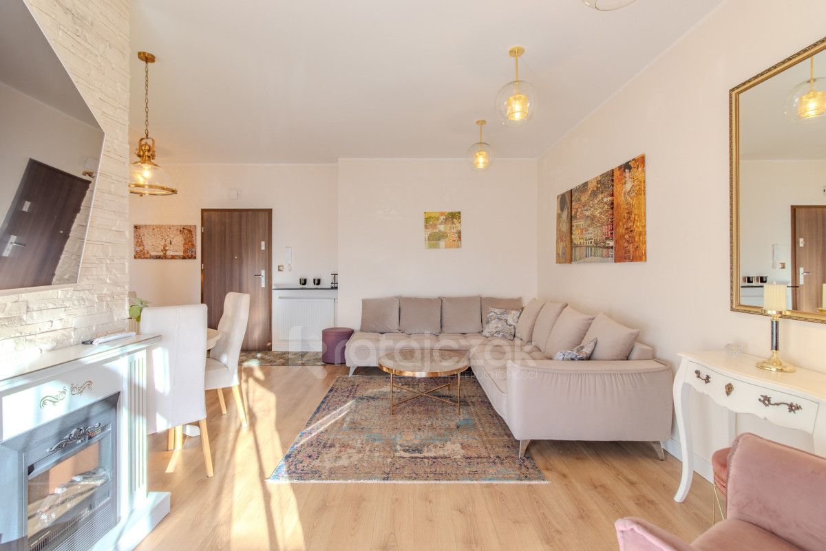 Mieszkanie 3-pokojowe Rumia, ul. Dębogórska. Zdjęcie 3