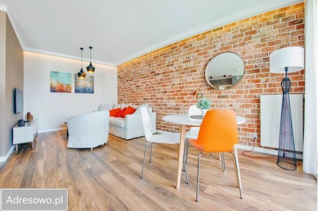 Mieszkanie 4-pokojowe Piaseczno, ul. Cichej Łąki. Zdjęcie 1