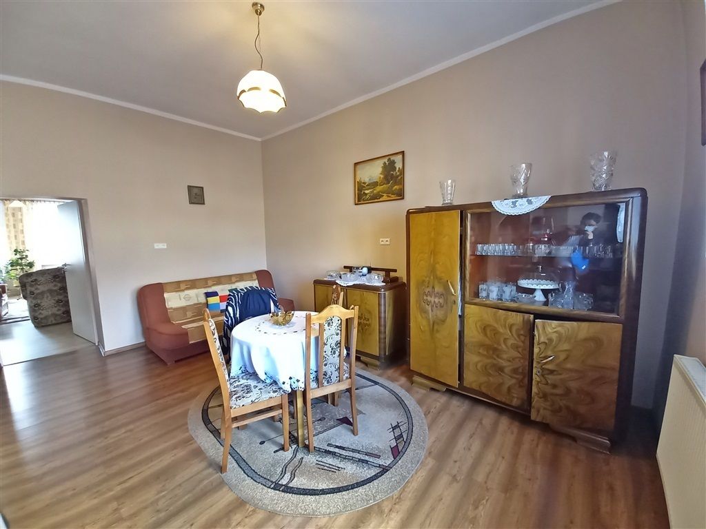 dom szeregowy, 12 pokoi Orłowice. Zdjęcie 18