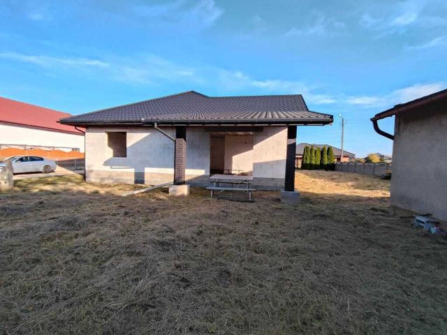 dom wolnostojący, 5 pokoi Piotrków Trybunalski, ul. Michałowska. Zdjęcie 4