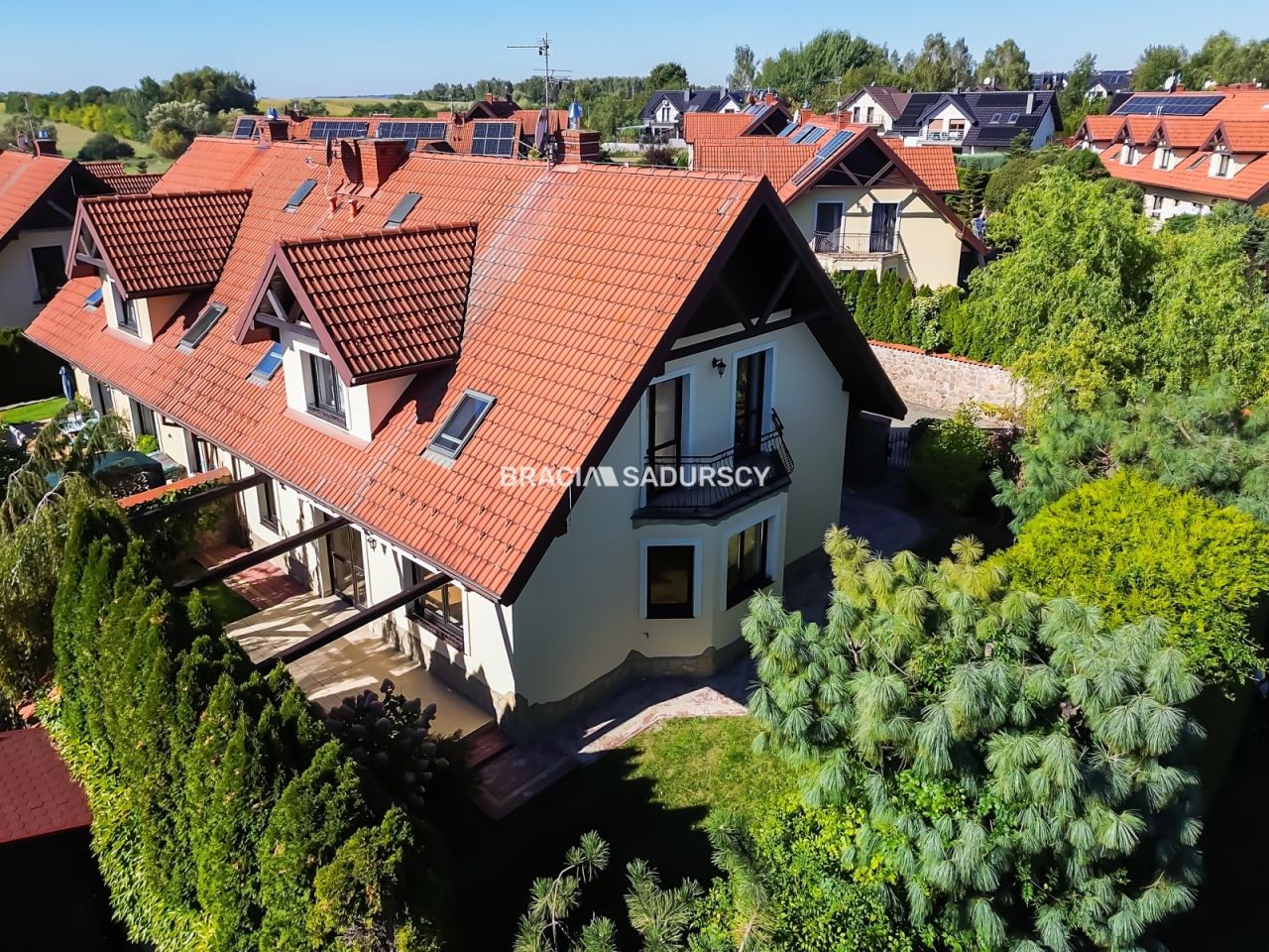 bliźniak, 4 pokoje Batowice. Zdjęcie 32