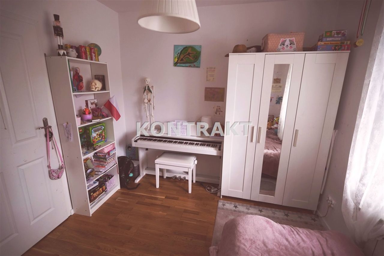 Mieszkanie 3-pokojowe Oświęcim, ul. Józefa Piłsudskiego. Zdjęcie 9