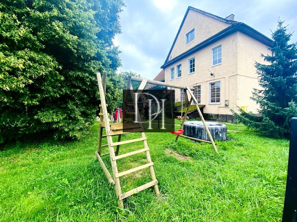 dom wolnostojący, 12 pokoi Przybiernów, ul. Bolesława Chrobrego. Zdjęcie 1