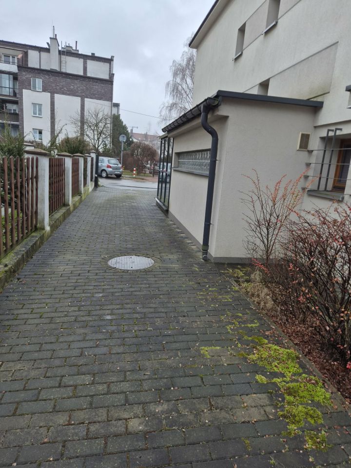 Biuro Kraków Prądnik Biały, ul. Bursztynowa. Zdjęcie 5