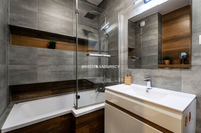 Mieszkanie 3-pokojowe Kraków Podgórze, ul. Tadeusza Szafrana. Zdjęcie 30