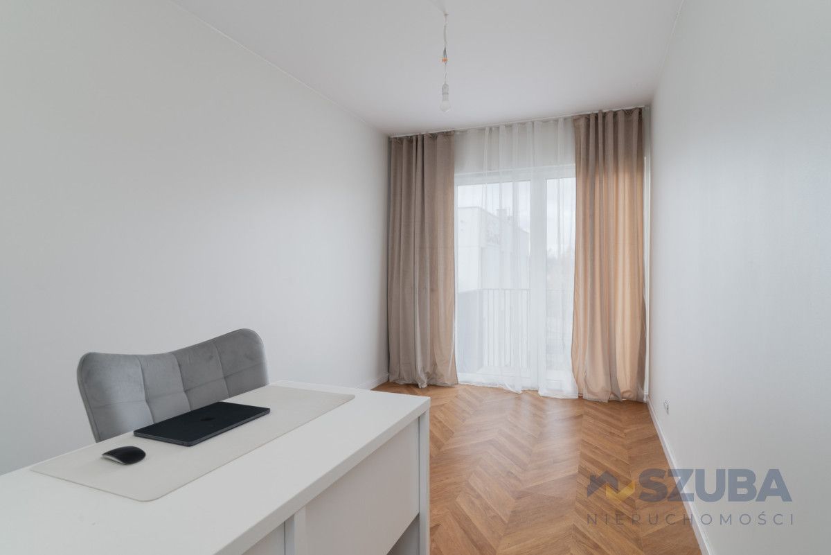 Mieszkanie 3-pokojowe Piastów. Zdjęcie 2