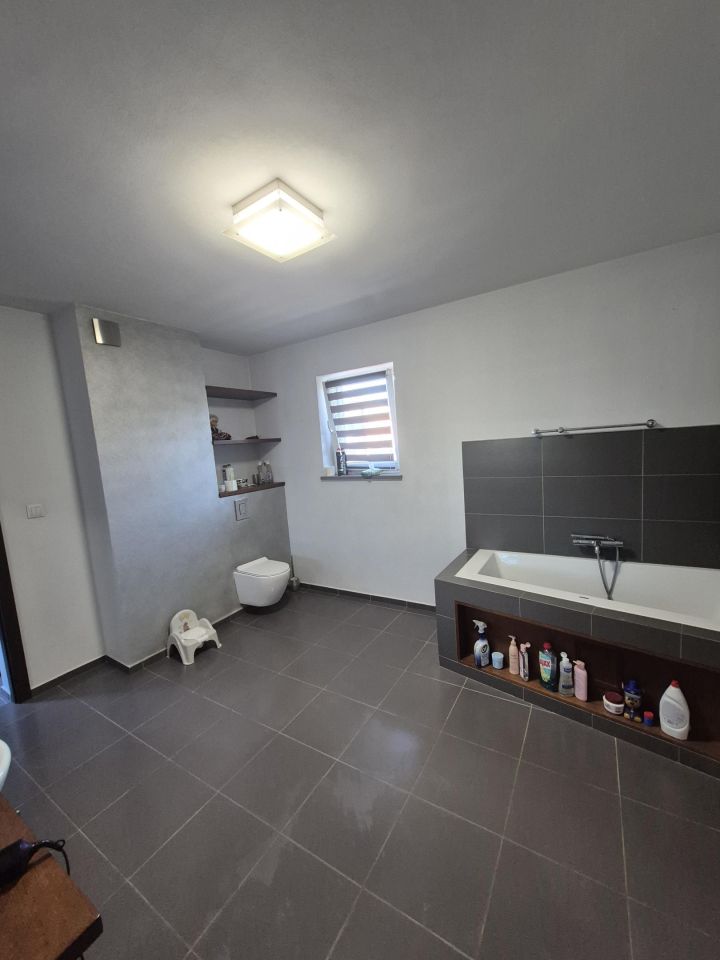 dom wolnostojący, 4 pokoje Kobyłka Piotrówek, ul. Kwiatowa. Zdjęcie 7