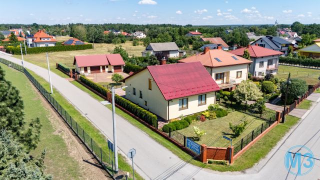 dom wolnostojący, 3 pokoje Pysznica, ul. Folwarczna. Zdjęcie 1