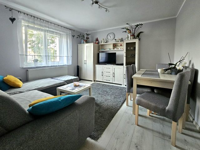 Mieszkanie 3-pokojowe Olsztyn Zatorze, ul. Stanisława Moniuszki. Zdjęcie 1