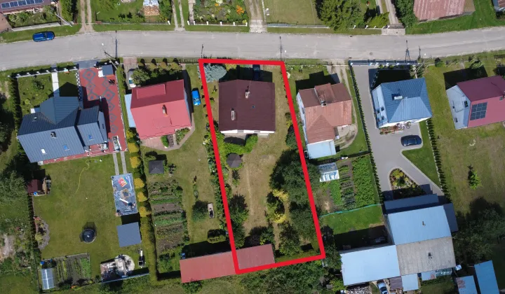 dom wolnostojący, 5 pokoi Lipsk, ul. Kasztanowa