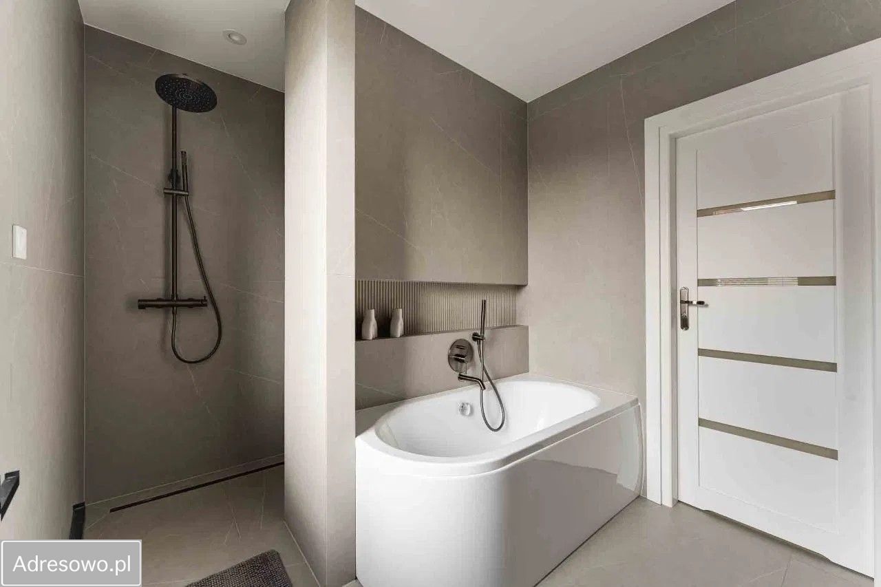 bliźniak, 5 pokoi Prostki. Zdjęcie 16