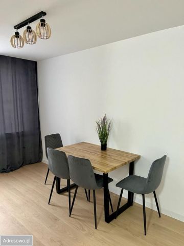 Mieszkanie 3-pokojowe Skarżysko-Kamienna, ul. Konopnickiej. Zdjęcie 1