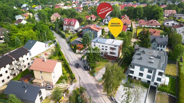 bliźniak, 6 pokoi Kraków Bieżanów, ul. Potrzask. Zdjęcie 1