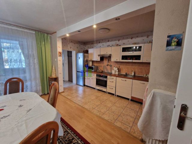 dom szeregowy, 4 pokoje Wrocław Krzyki, ul. Kamieniecka. Zdjęcie 3