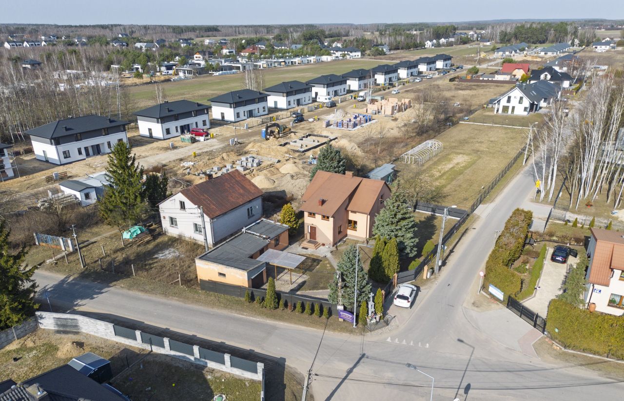 dom wolnostojący, 6 pokoi Dosin, ul. Borówkowa. Zdjęcie 3