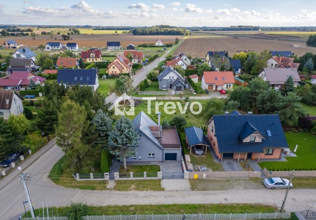 dom wolnostojący, 4 pokoje Koszwały. Zdjęcie 2