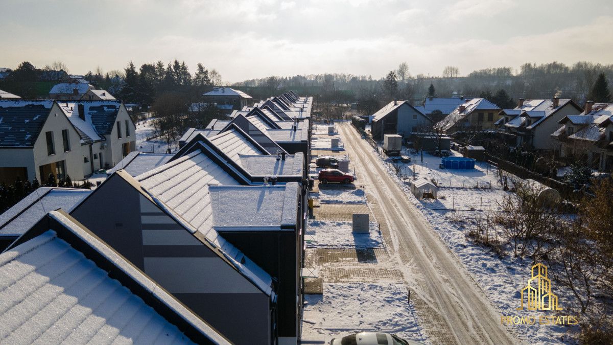 Mieszkanie 4-pokojowe Rząska, ul. Półkole. Zdjęcie 2