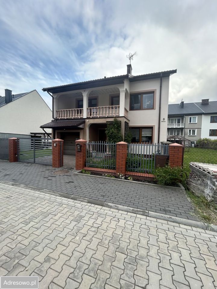 dom wolnostojący, 5 pokoi Wyszków, ul. Mała