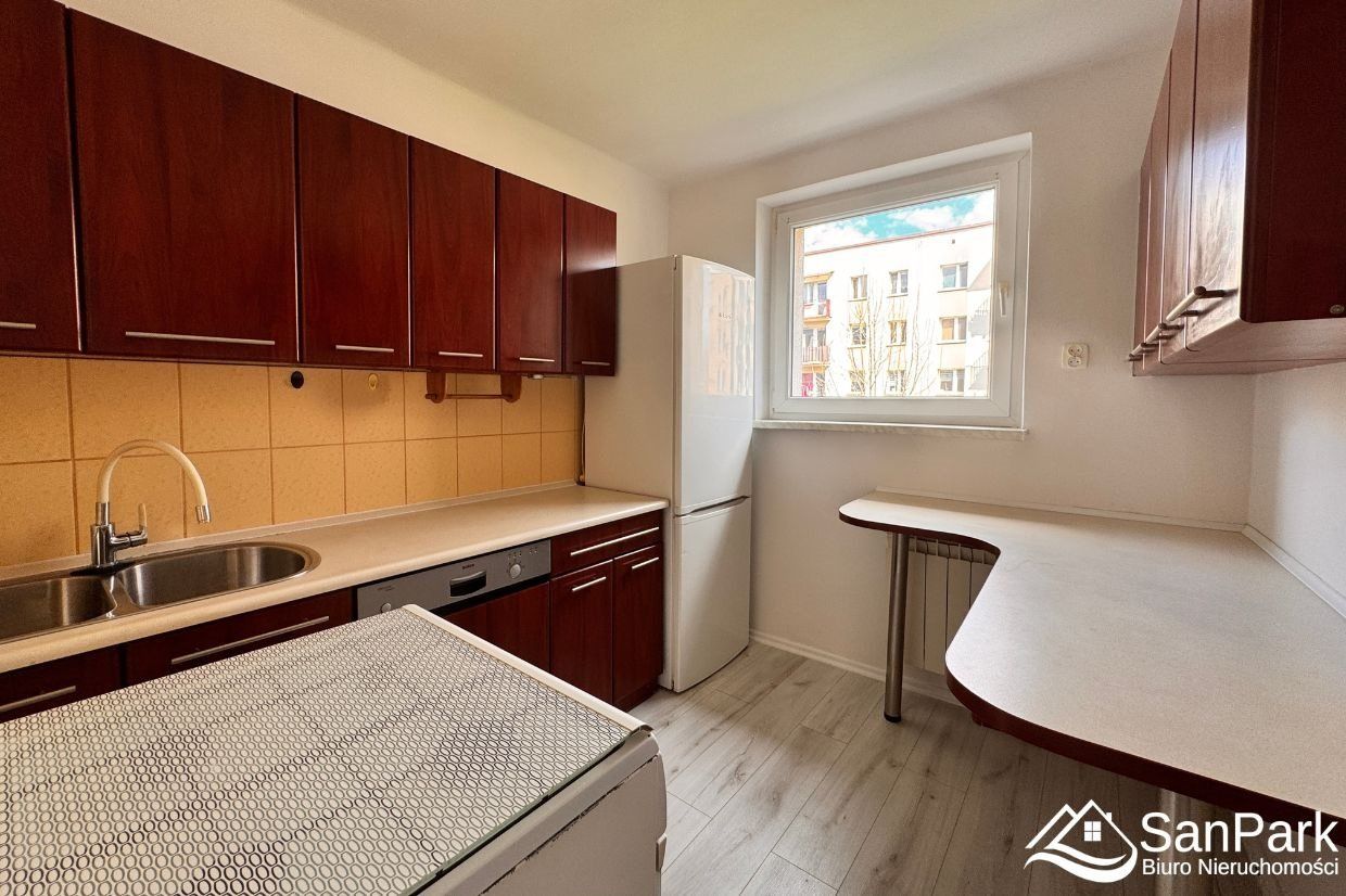 Mieszkanie 4-pokojowe Lesko, ul. Słowackiego. Zdjęcie 9