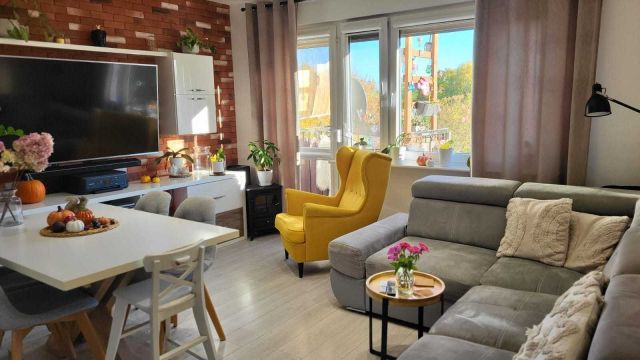 Mieszkanie 3-pokojowe Dębno. Zdjęcie 1