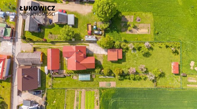 dom wolnostojący, 6 pokoi Ujsoły. Zdjęcie 11