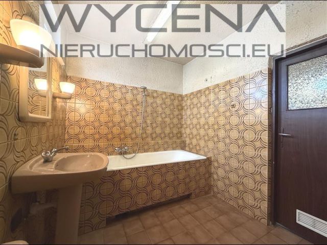 dom wolnostojący, 4 pokoje Reda, ul. Cypriana Kamila Norwida. Zdjęcie 13