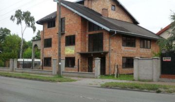 dom wolnostojący, 11 pokoi Grodzisk Mazowiecki Centrum, ul. Nadarzyńska. Zdjęcie 1