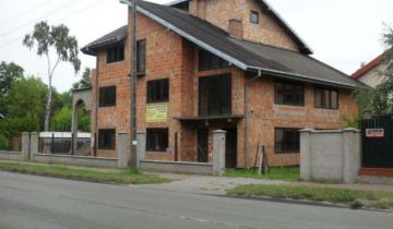 dom wolnostojący, 10 pokoi Grodzisk Mazowiecki Centrum, ul. Nadarzyńska 30