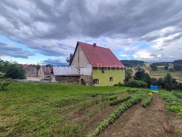 dom wolnostojący, 5 pokoi Pasiecznik. Zdjęcie 20