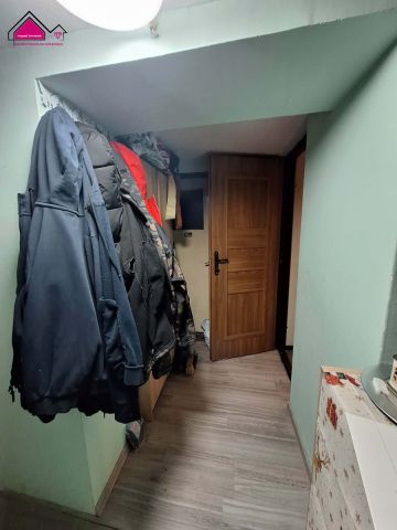 dom wolnostojący, 2 pokoje Chmielnik. Zdjęcie 16