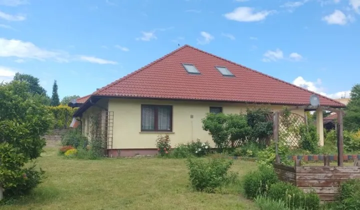 dom wolnostojący Pakość