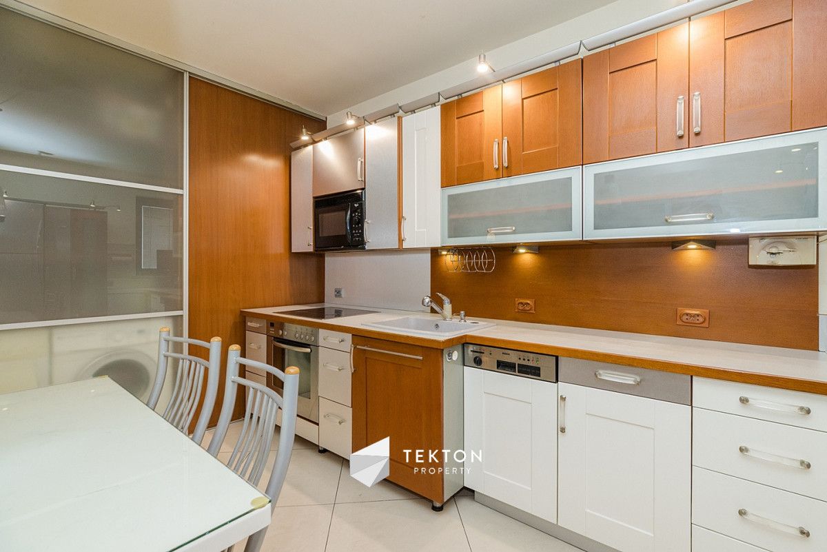 Mieszkanie 3-pokojowe Warszawa Śródmieście, ul. Grzybowska. Zdjęcie 11