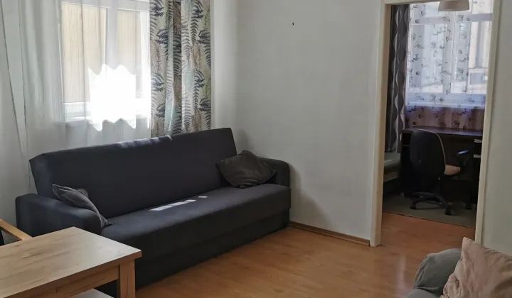 Mieszkanie 2-pokojowe Jelenia Góra Centrum, pl. Ratuszowy