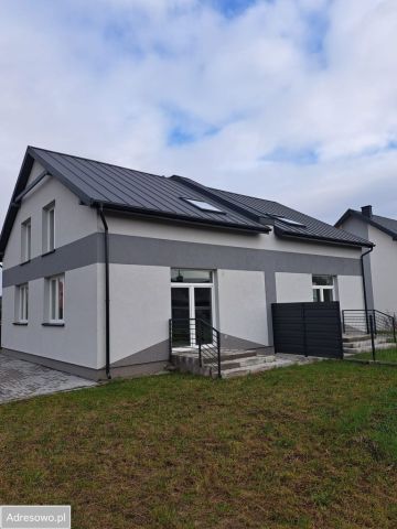 bliźniak, 4 pokoje Brodnica, ul. Jagodowa. Zdjęcie 1