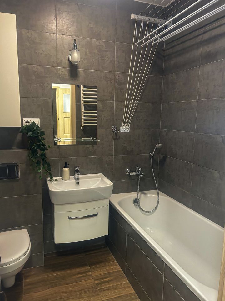 Mieszkanie 3-pokojowe Legnica Centrum, ul. ks. Piotra Ściegiennego. Zdjęcie 9