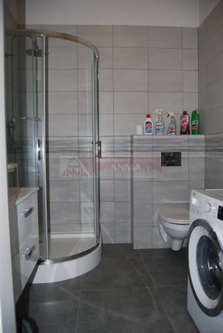 Mieszkanie 2-pokojowe Leonów. Zdjęcie 4