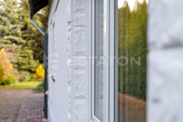 dom wolnostojący, 6 pokoi Strażów. Zdjęcie 20