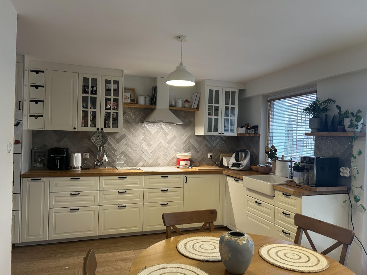 bliźniak, 5 pokoi Białystok Wygoda, ul. Mieczysława Karłowicza. Zdjęcie 14