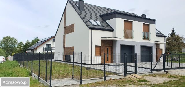 bliźniak, 4 pokoje Wołów. Zdjęcie 1